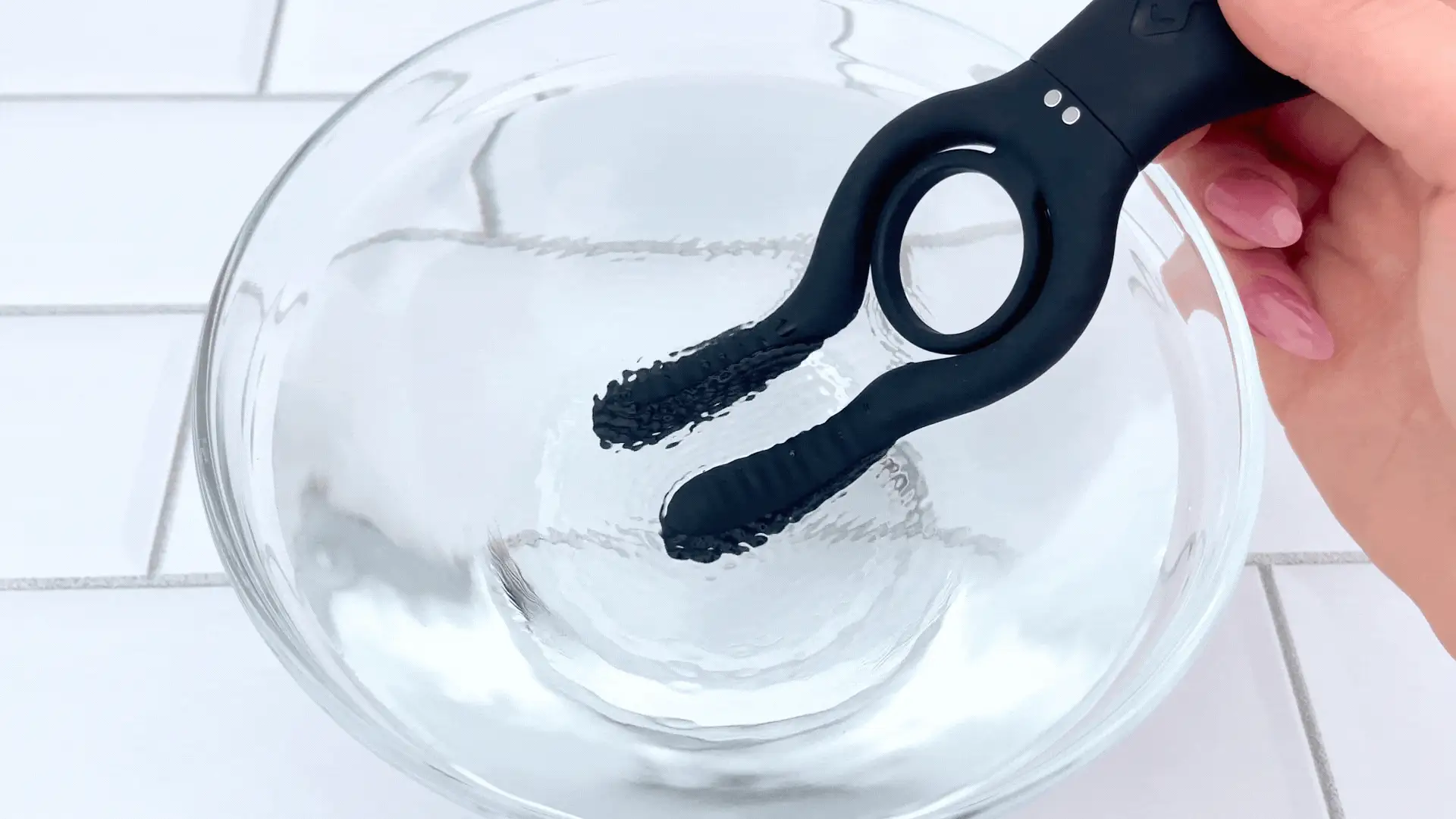 The Dual-Action Clit & Ball Vibrating Cock Ring - Image 4