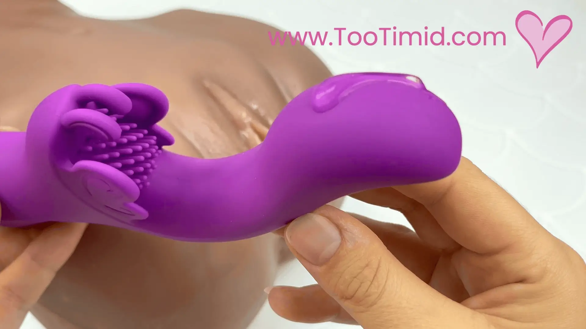Fluttering Bliss Silicone Dual Action Butterfly Vibrator - It's Waterproof! - Image 10