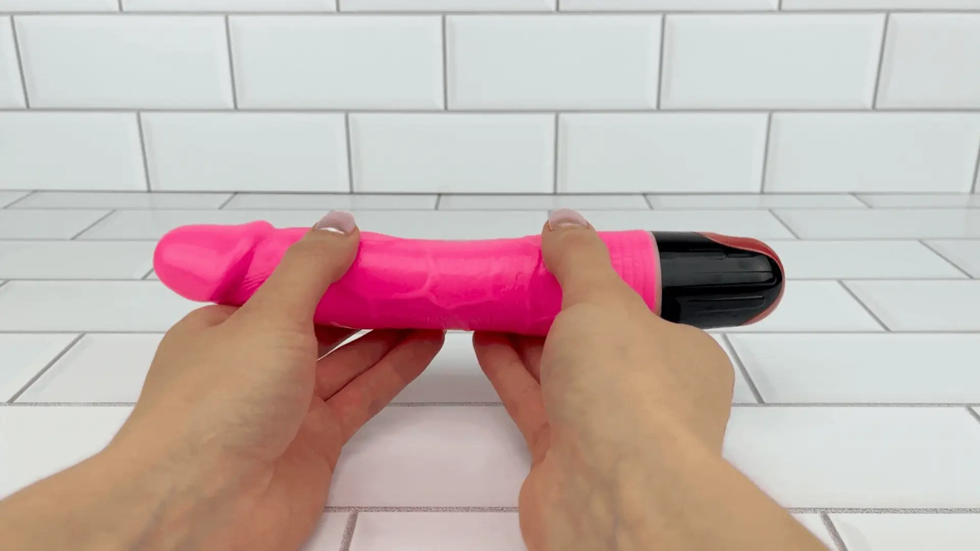 9.5 Inch Long Veined Power Dildo - Image 2