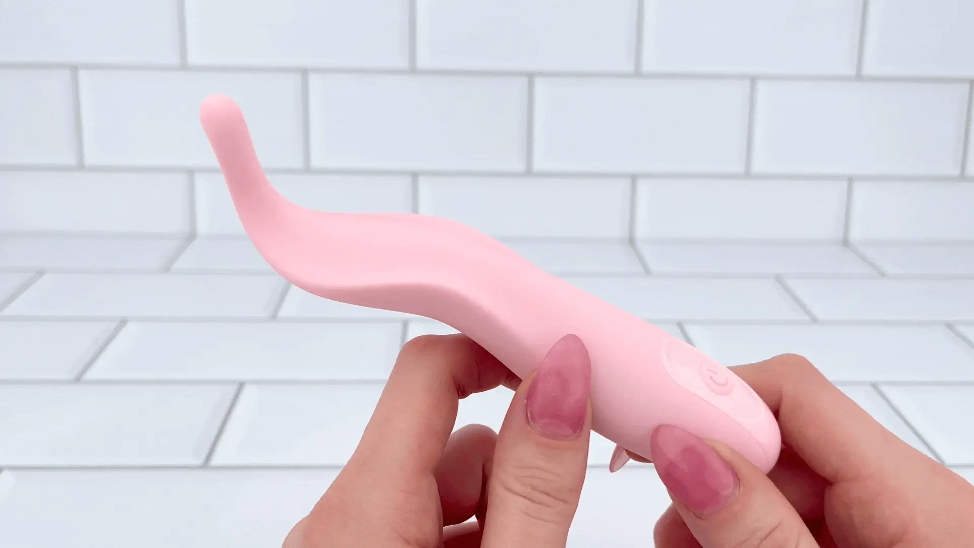 Pique Pinpoint Vibrator - Perfect for Clit or Nipple Stimulation! - Image 6