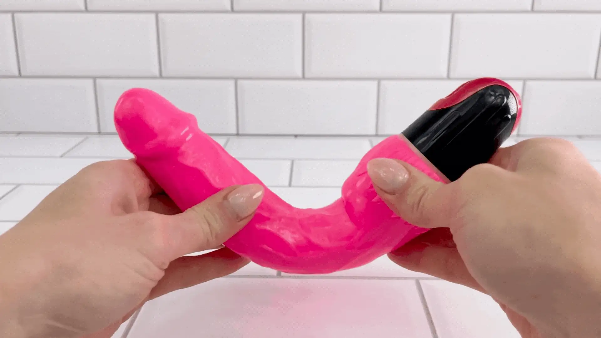 Ultra Veined Realistic Vibrating Dildo - Image 2